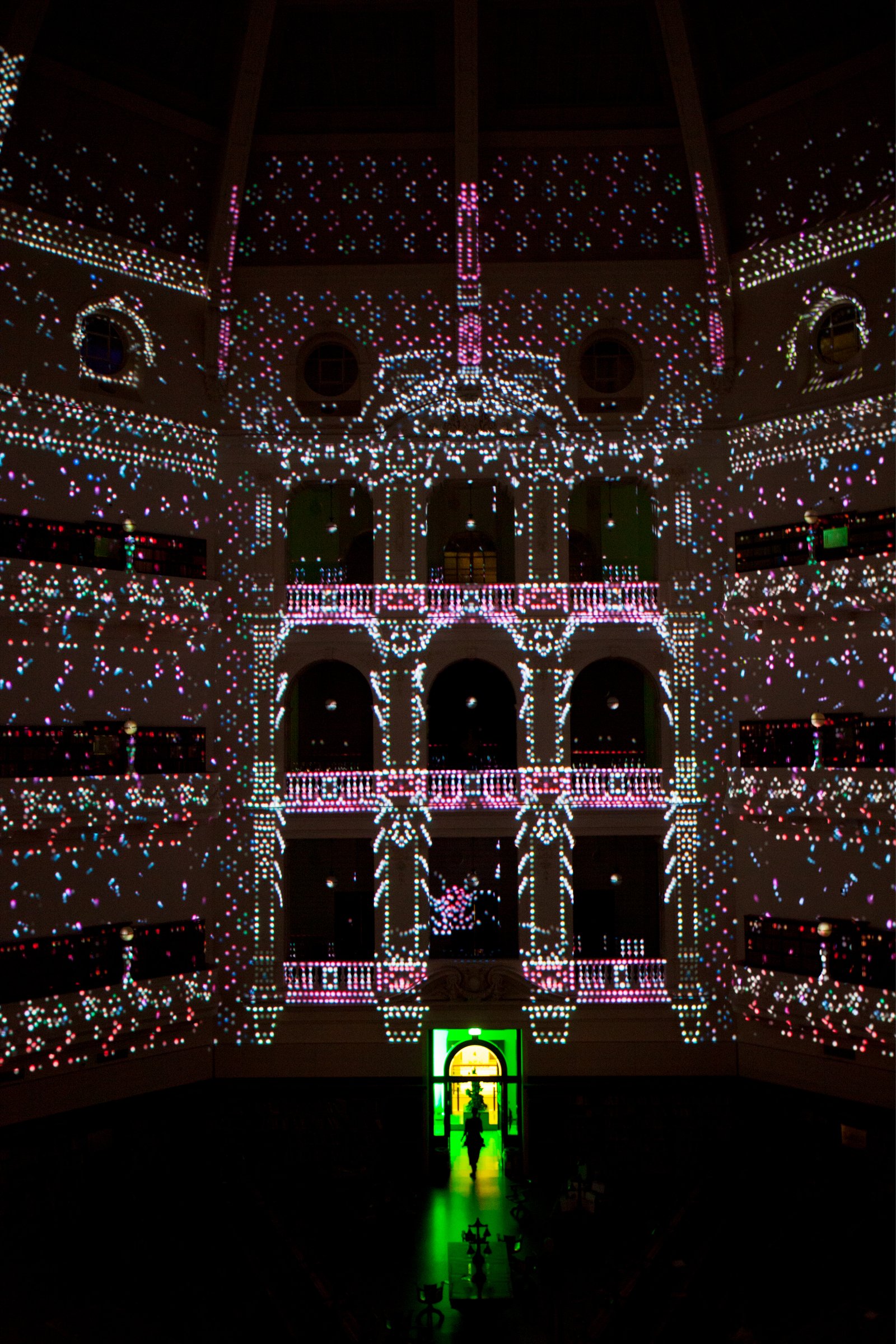 ANTOINE + MANUEL, Eat Me, State Library of Victoria, White Night Melbourne, Melbourne, Australia, 2015.Courtesy of the artists, State Library of Victoria and White Night Melbourne.